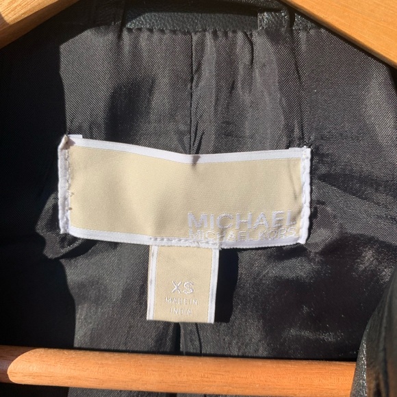 NWT Michael Kors black genuine leather moto jacket size XS - Picture 3 of 14